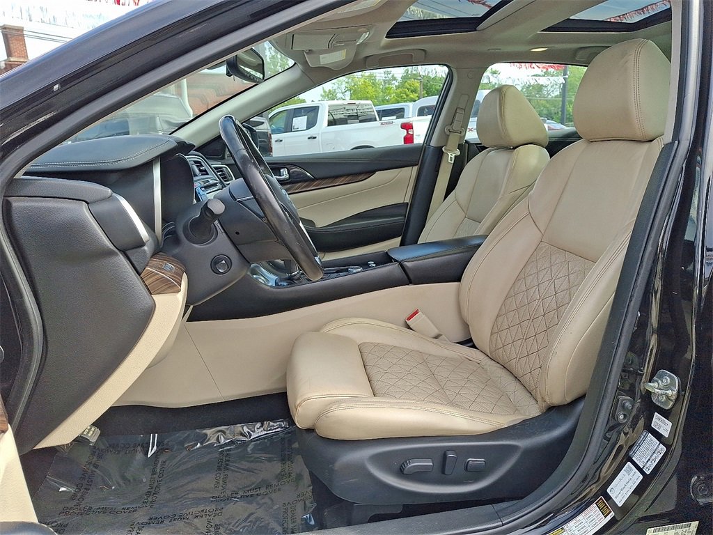 Used 2016 Nissan Maxima Platinum image 13