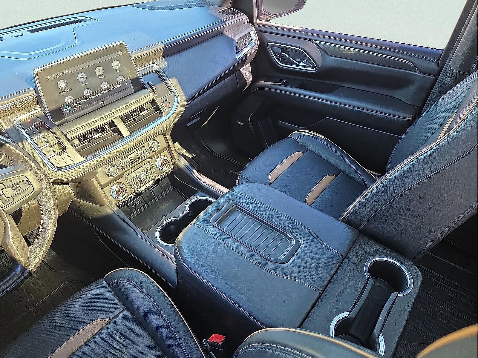 Used 2021 GMC Yukon AT4 w/ AT4 Premium Plus Package image 13
