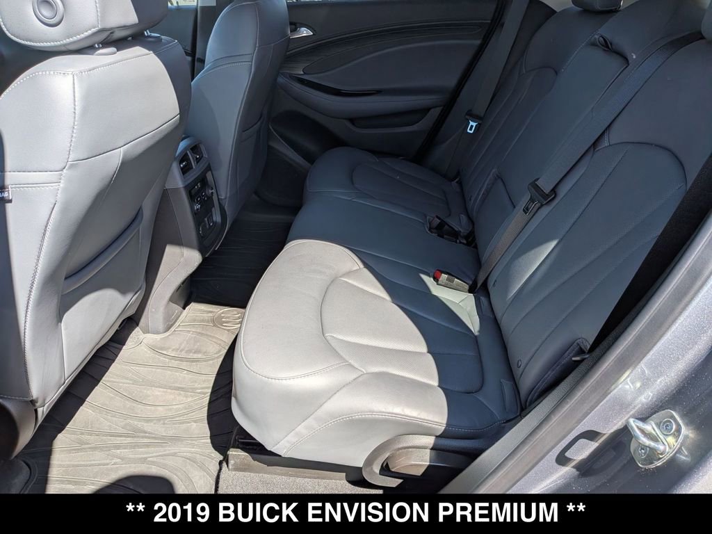 Used 2019 Buick Envision Premium AWD/4WD image 3