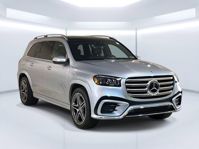 Used 2025 Mercedes-Benz GLS 450 4MATIC image 3