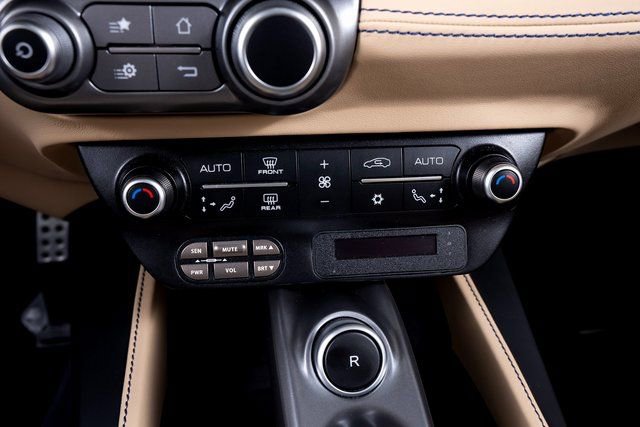 Certified 2019 Ferrari Portofino image 49