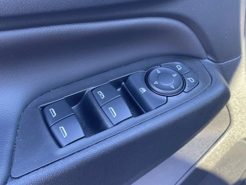 Certified 2023 Chevrolet Equinox LT image 16