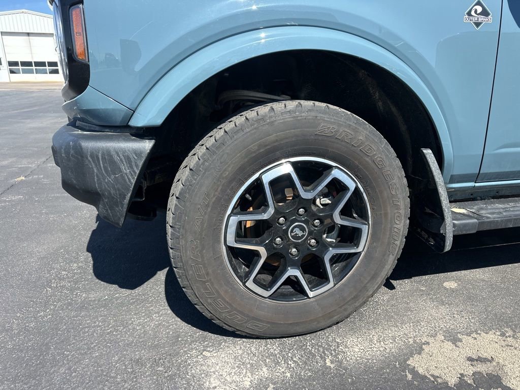 Used 2022 Ford Bronco Outer Banks AWD/4WD image 16