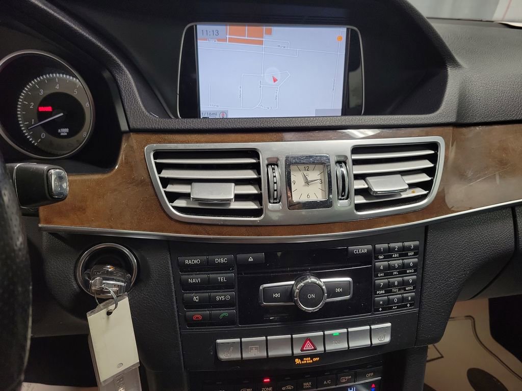 Used 2015 Mercedes-Benz E 350 4MATIC Sedan image 15