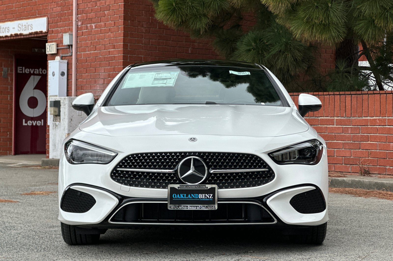 New 2026 Mercedes-Benz CLE 300 4MATIC Coupe image 9