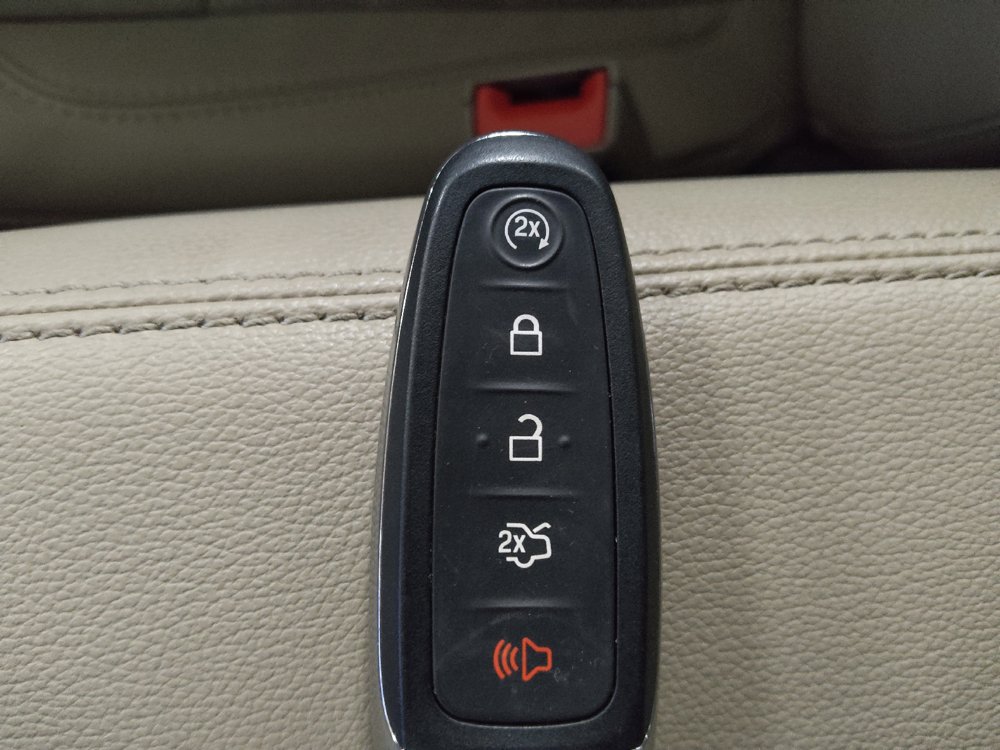 Used 2017 Ford Escape Titanium w/ Equipment Group 301A FWD image 32