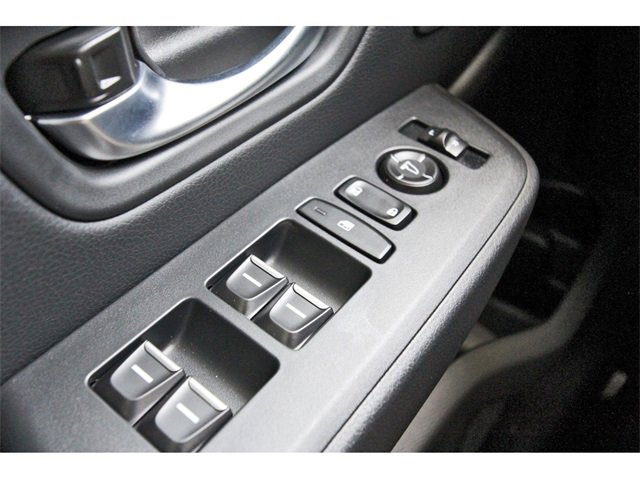 New 2025 Honda Pilot Touring image 16