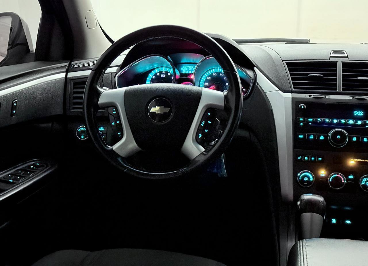 Used 2010 Chevrolet Traverse LT w/ Personal Connectivity Package FWD image 29