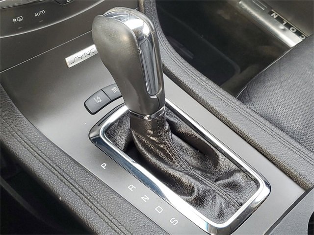 Used 2015 Lincoln MKT AWD w/ Equipment Group 201A image 21