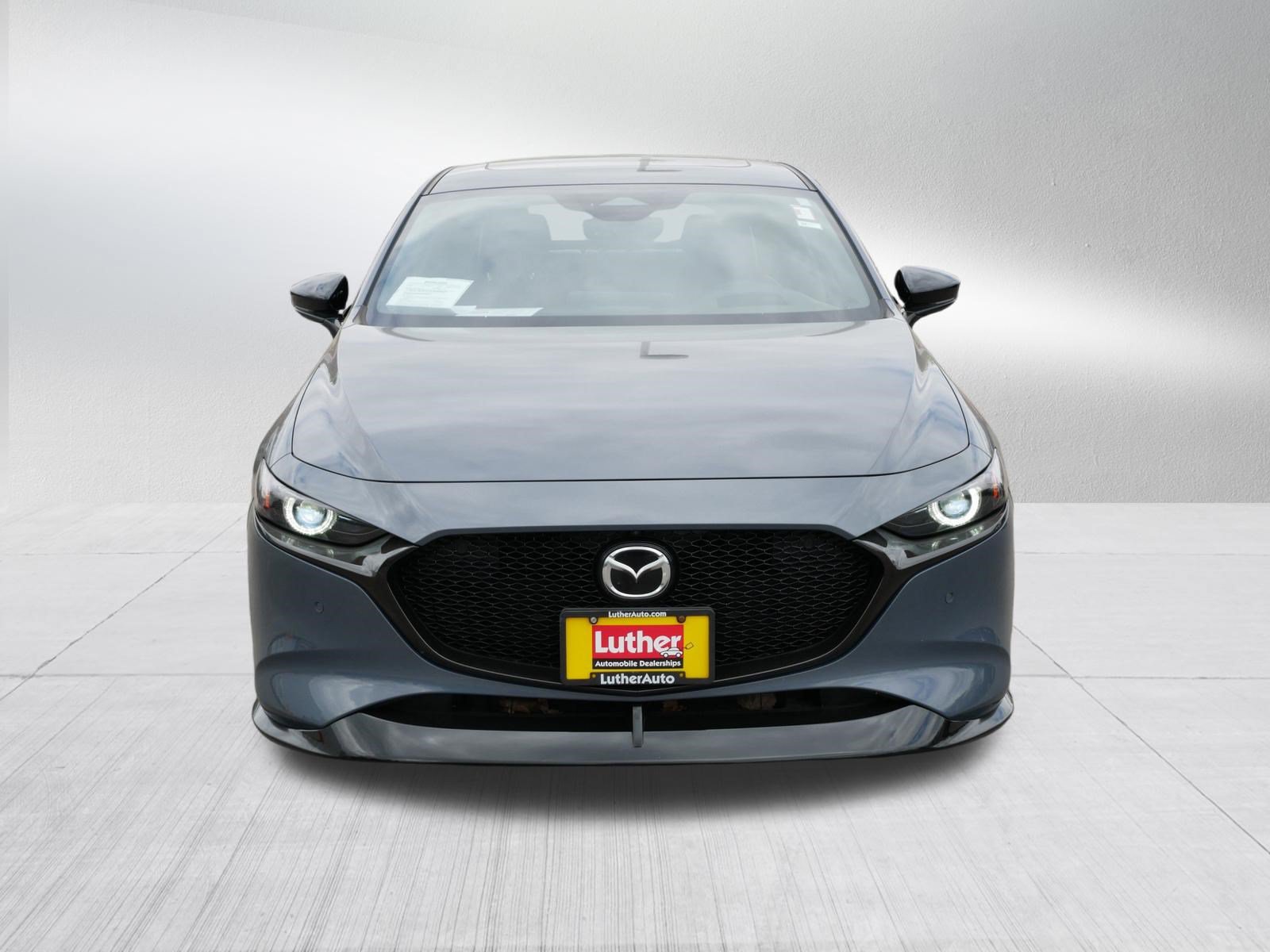 Used 2024 MAZDA MAZDA3 Hatchback w/Premium Plus Pkg AWD/4WD image 2