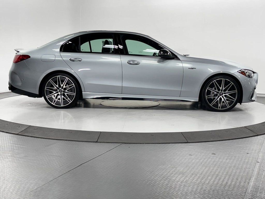 Used 2023 Mercedes-Benz C 43 AMG 4MATIC Sedan image 38