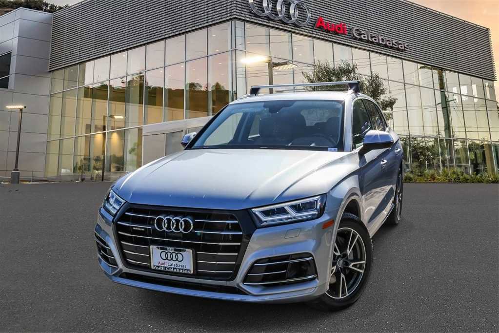 Used 2020 Audi Q5 e Prestige w/ Prestige Package