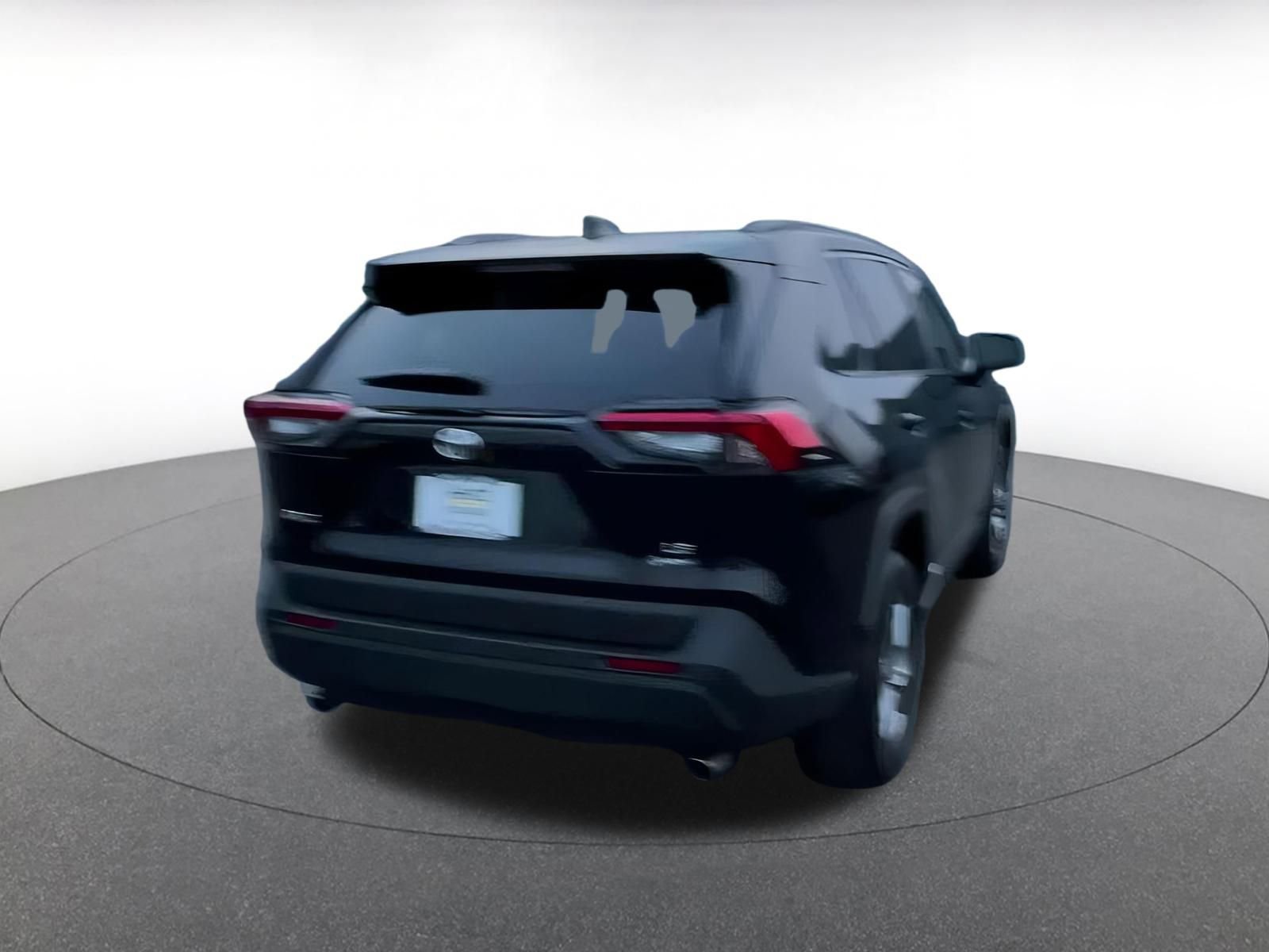 Used 2025 Toyota RAV4 LE image 13