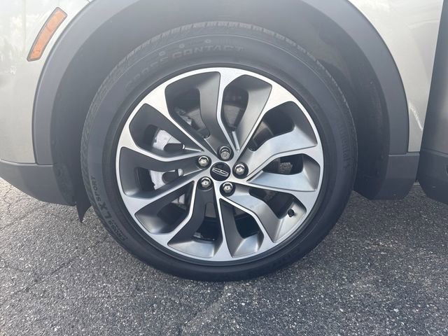 Certified 2023 Lincoln Nautilus Reserve AWD/4WD image 32