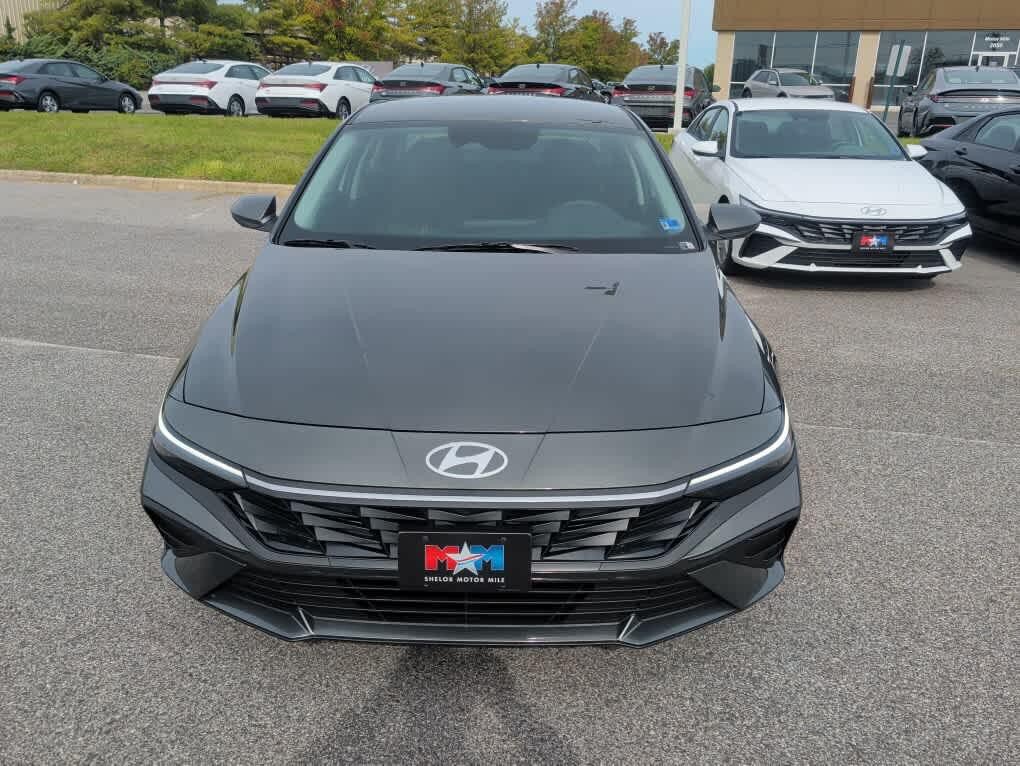 New 2026 Hyundai Elantra SE FWD image 13