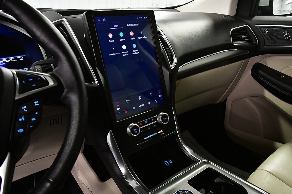 Used 2022 Ford Edge Titanium image 20