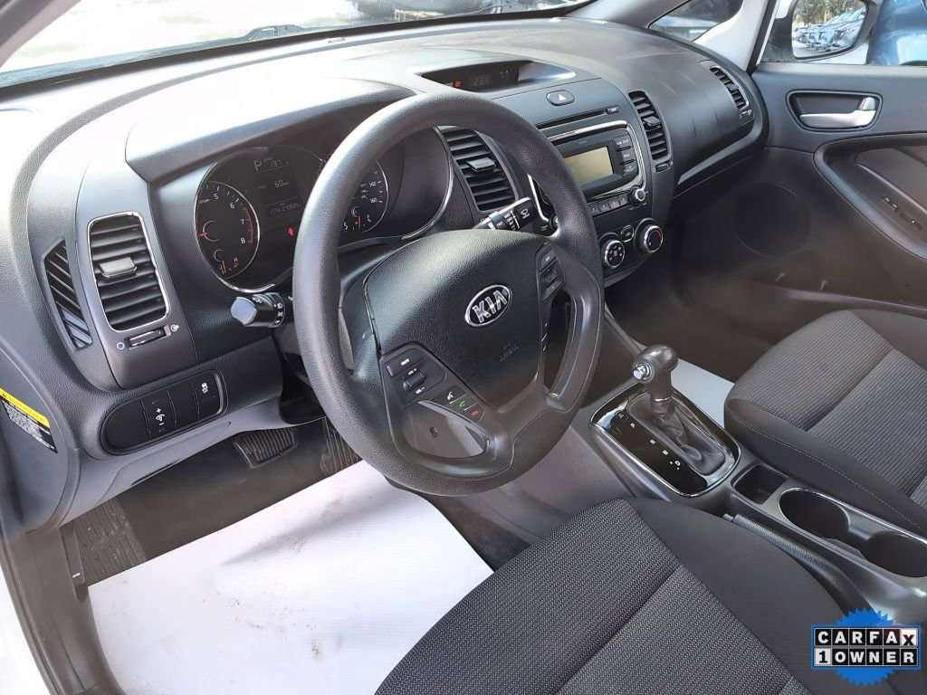 Used 2017 Kia Forte LX FWD image 12