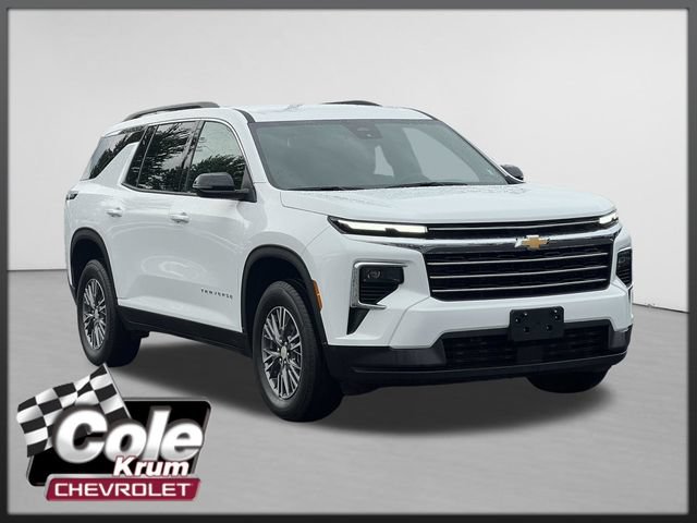 Used 2026 Chevrolet Traverse LT AWD/4WD image 1