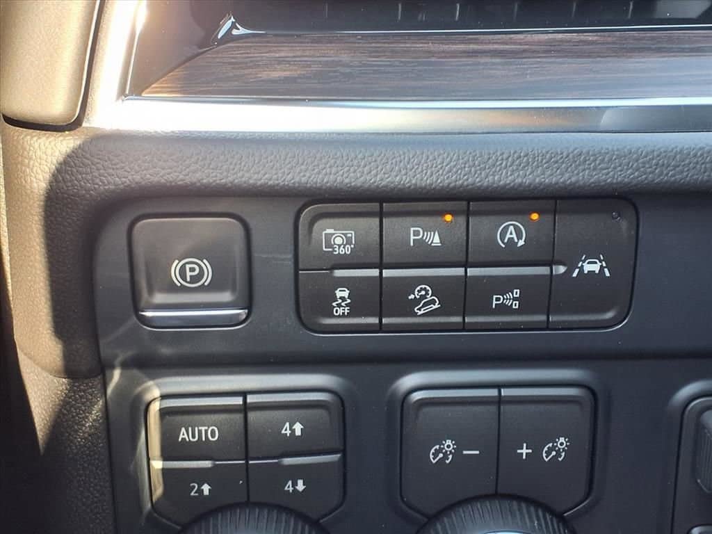 New 2026 Chevrolet Tahoe LS w/ Max Trailering Package AWD/4WD image 11