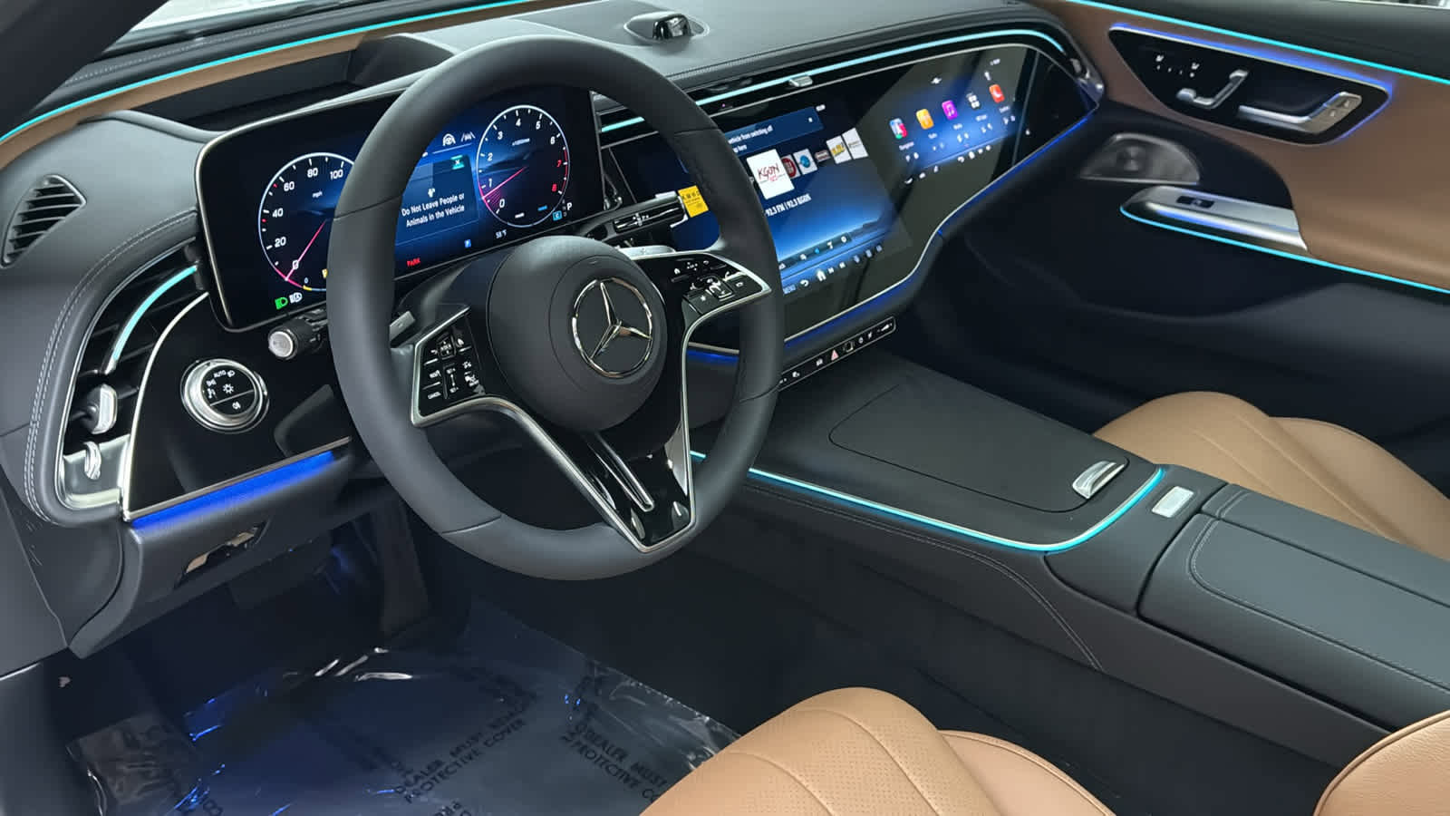 New 2026 Mercedes-Benz E 350 4MATIC Sedan image 29