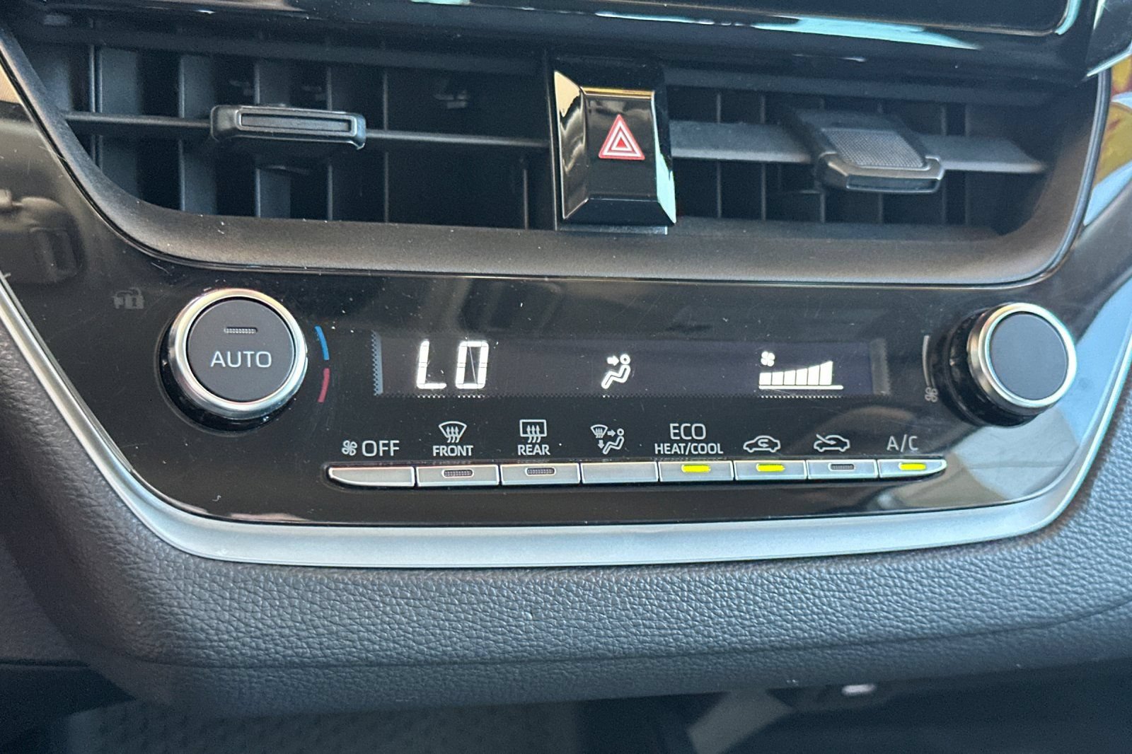 Certified 2023 Toyota Corolla LE FWD image 23