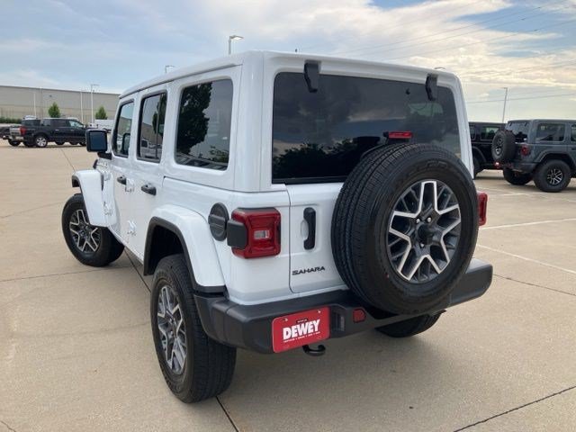 Certified 2025 Jeep Wrangler Unlimited Sahara AWD/4WD image 8