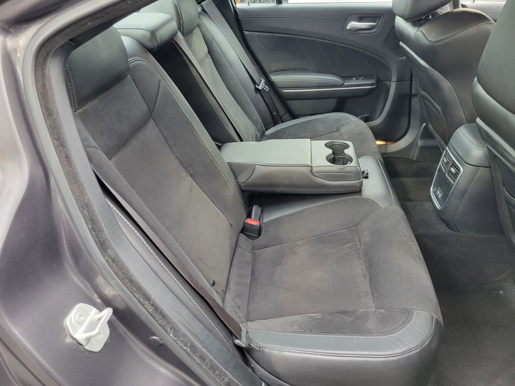 Used 2023 Dodge Charger R/T w/ Plus Group RWD image 17