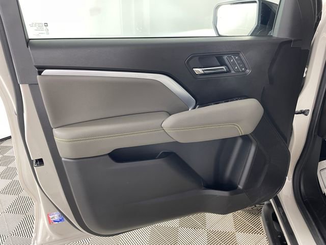 New 2026 Chevrolet Colorado ZR2 w/ ZR2 Bison Edition image 9