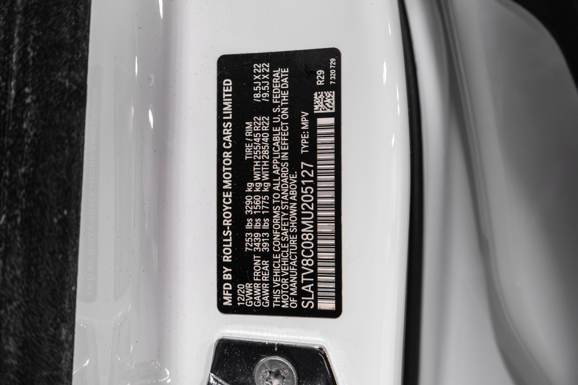 Used 2021 Rolls-Royce Cullinan Black Badge AWD/4WD image 98