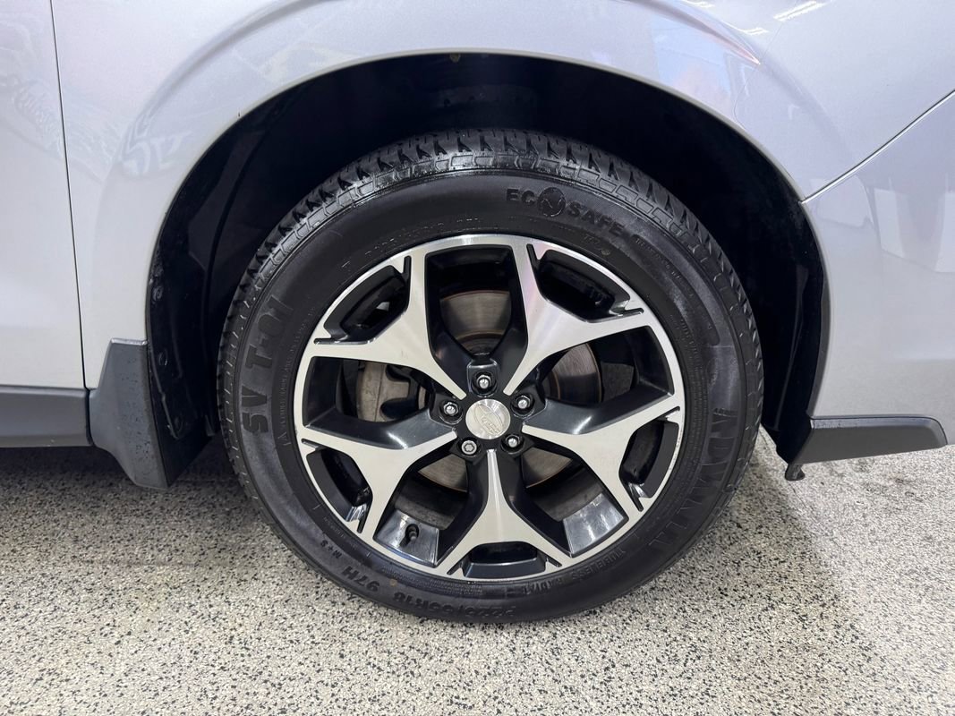 Used 2015 Subaru Forester 2.0XT Premium image 35