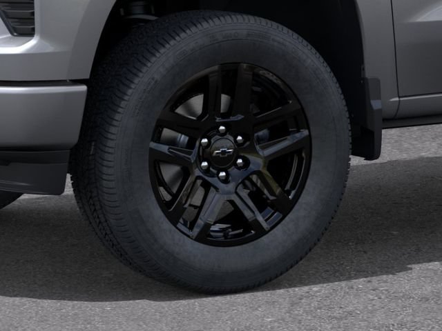 New 2026 Chevrolet Silverado 1500 Custom w/ LPO, Dark Essentials Package RWD image 9