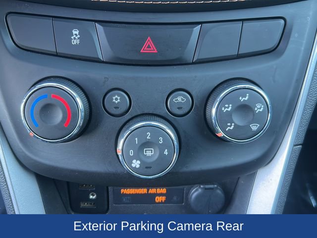 Used 2022 Chevrolet Trax LT w/ Driver Confidence Package AWD/4WD image 14