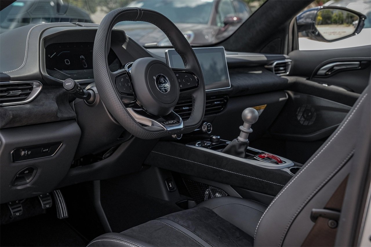 New 2025 Lotus Emira image 16