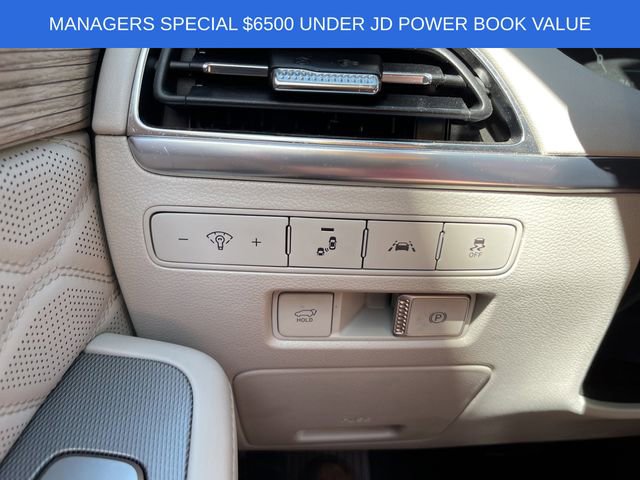 Used 2022 Hyundai Palisade Calligraphy w/ Winter Package image 17