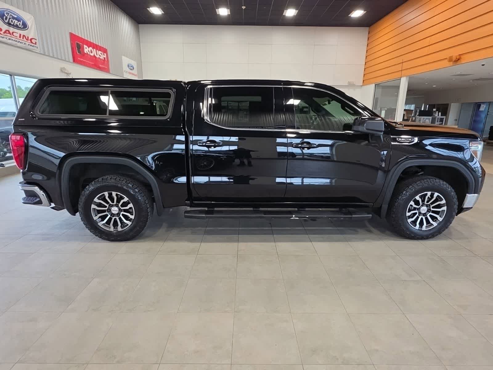 Used 2019 GMC Sierra 1500 SLE w/ SLE Value Package AWD/4WD image 6