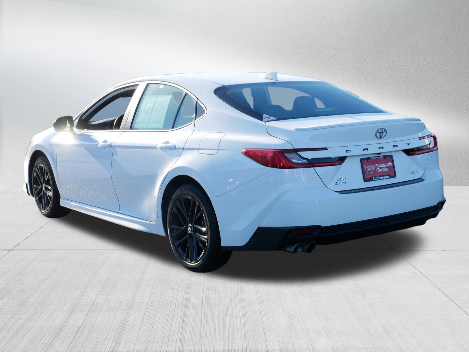 Certified 2025 Toyota Camry SE w/ Convenience Package image 5