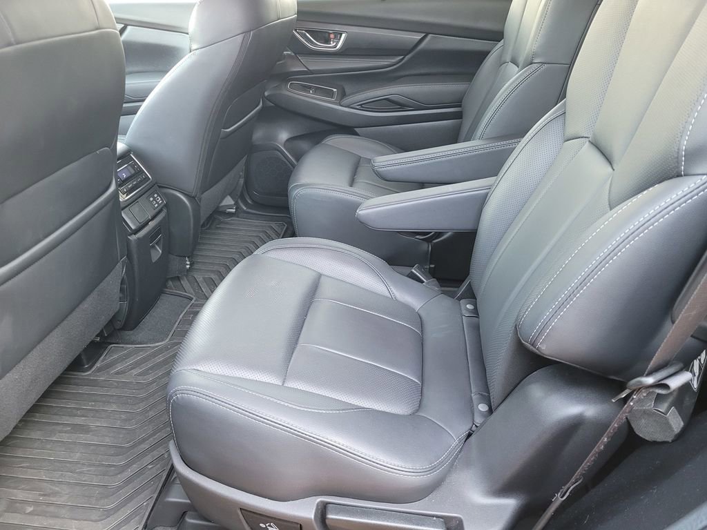 Used 2024 Subaru Ascent Limited image 10