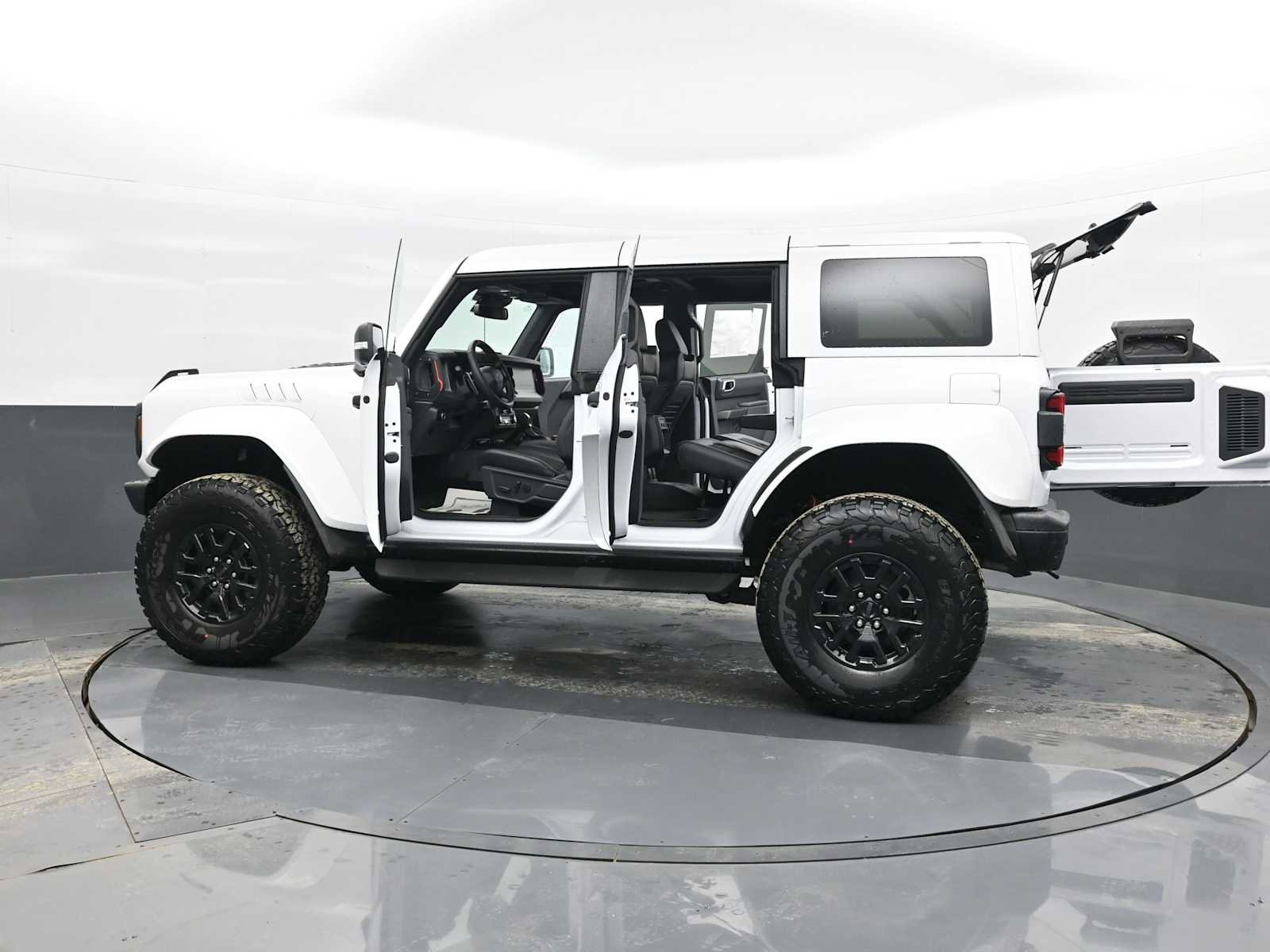 New 2025 Ford Bronco Raptor image 39