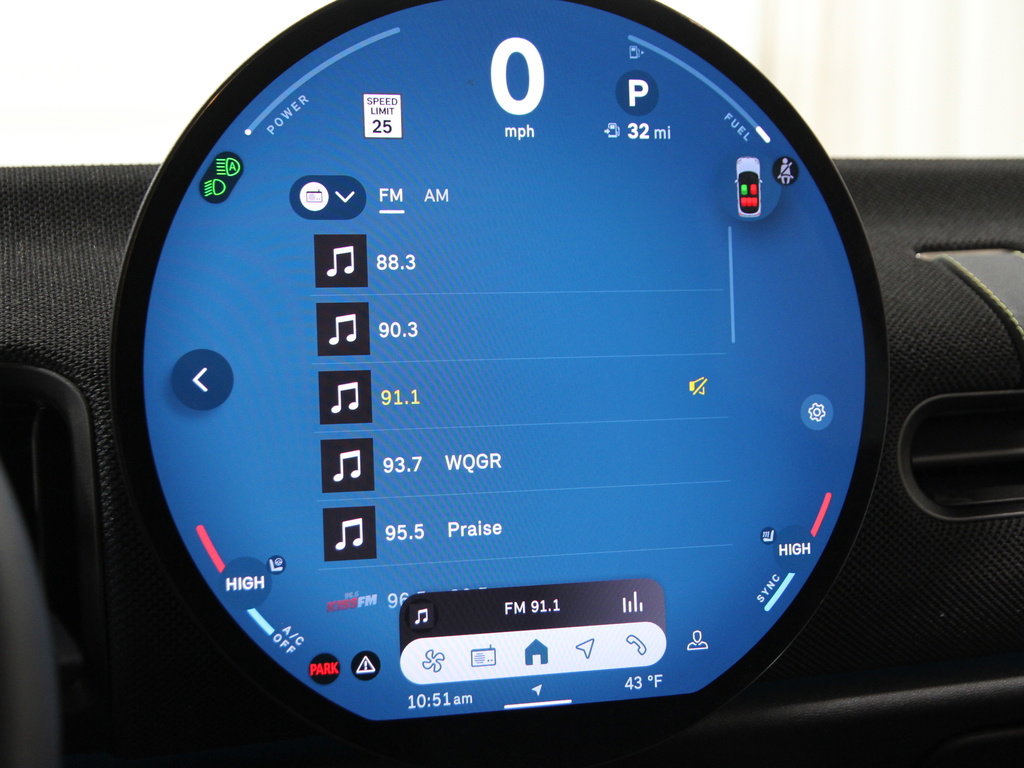 Certified 2025 MINI Cooper S image 11