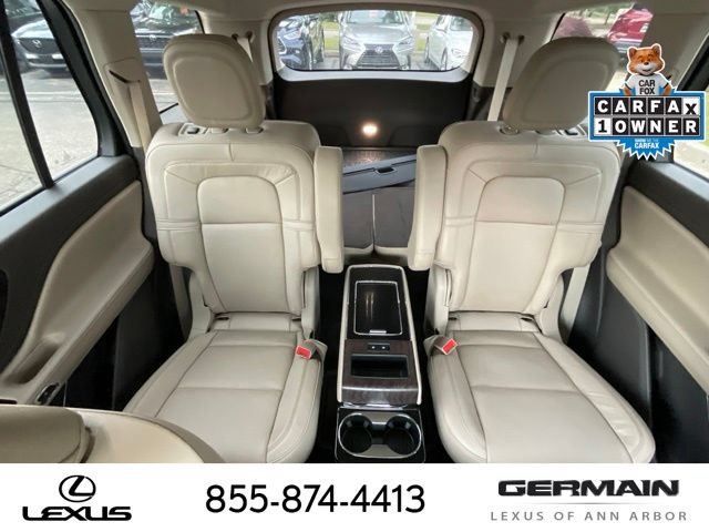 Used 2023 Lincoln Aviator Reserve w/ Equipment Group 201A AWD/4WD image 16