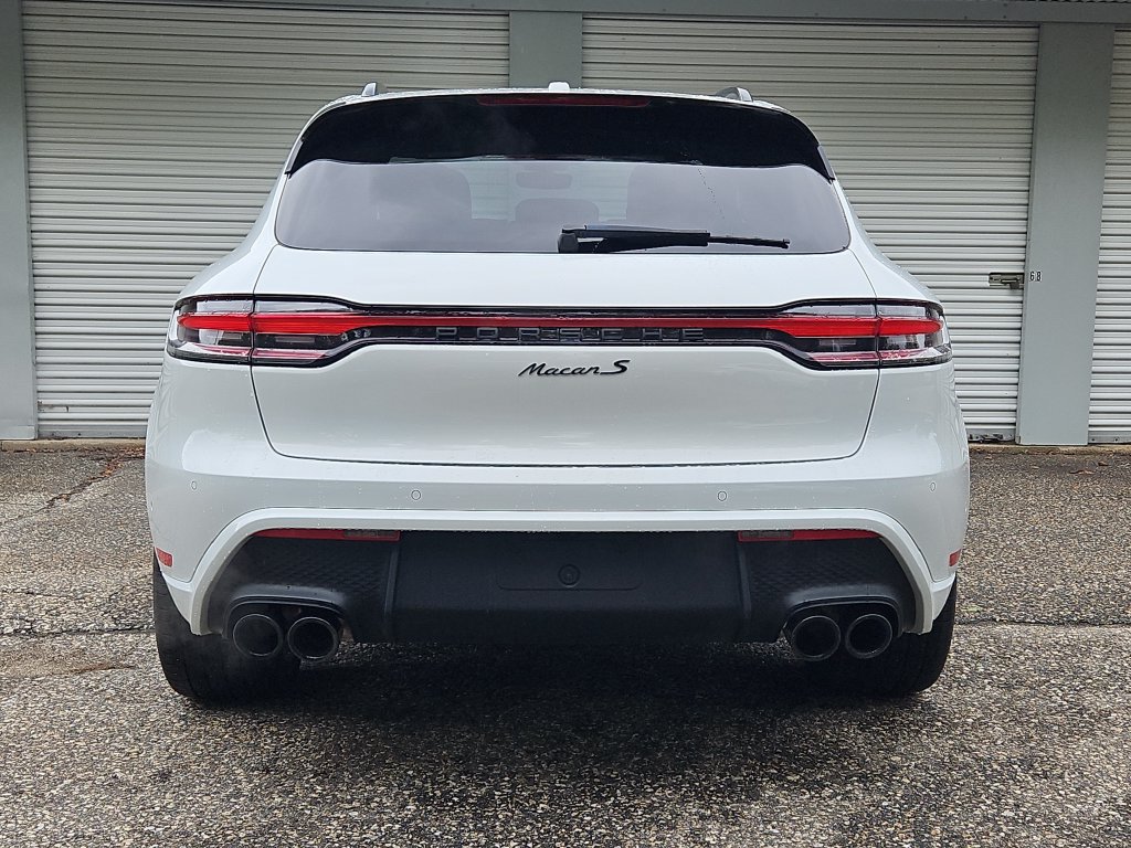 Certified 2023 Porsche Macan S AWD/4WD image 6