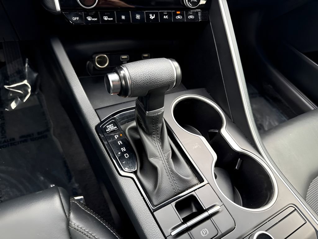 Used 2022 Kia K5 GT-Line FWD image 16
