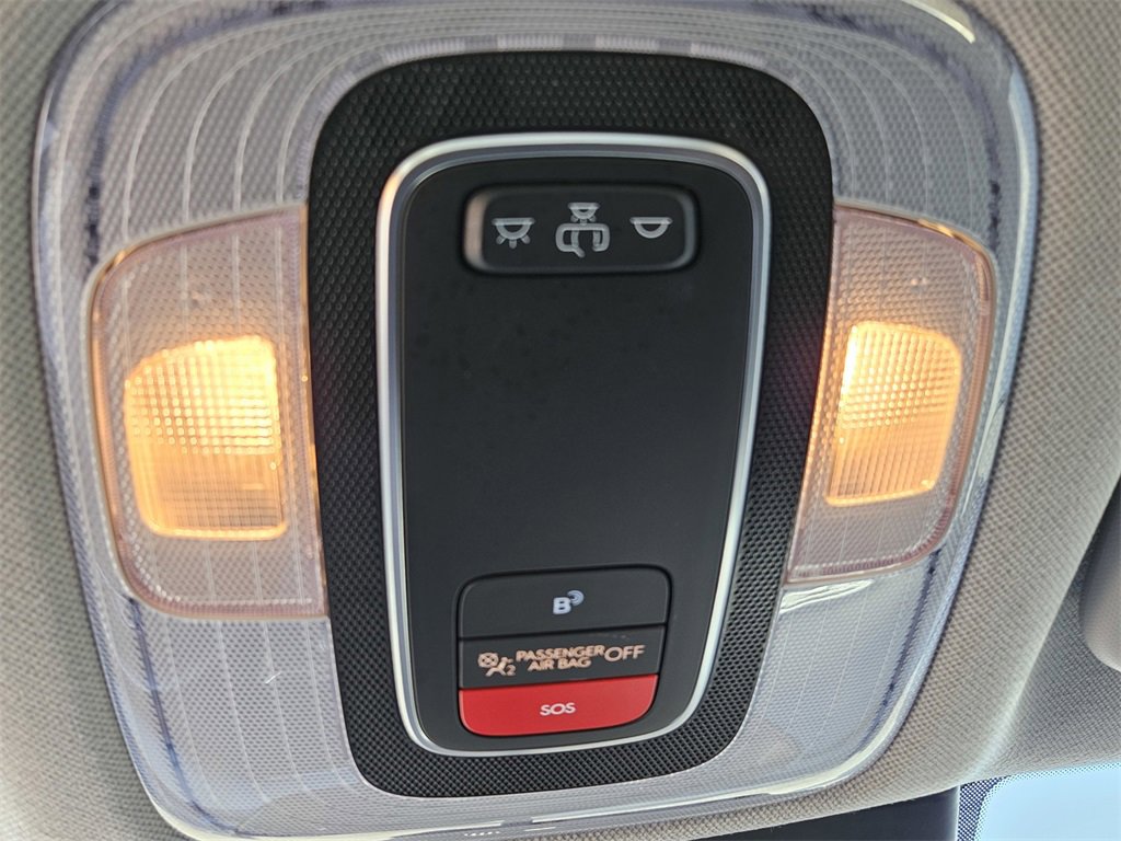 Used 2023 Hyundai Elantra Blue image 22