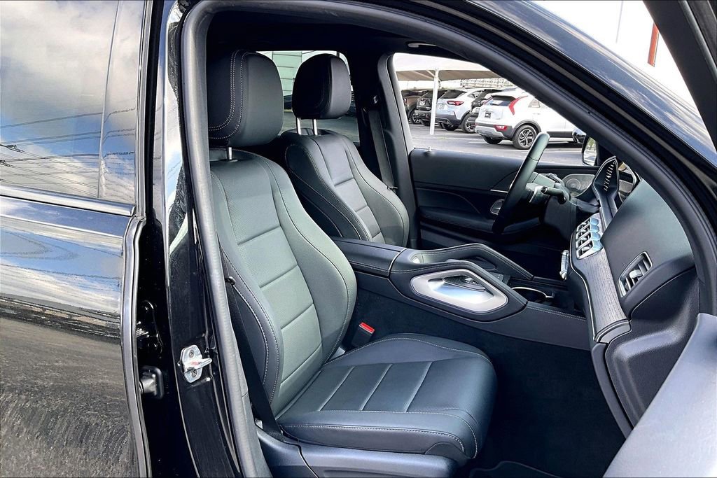 Used 2025 Mercedes-Benz GLE 350 4MATIC image 10