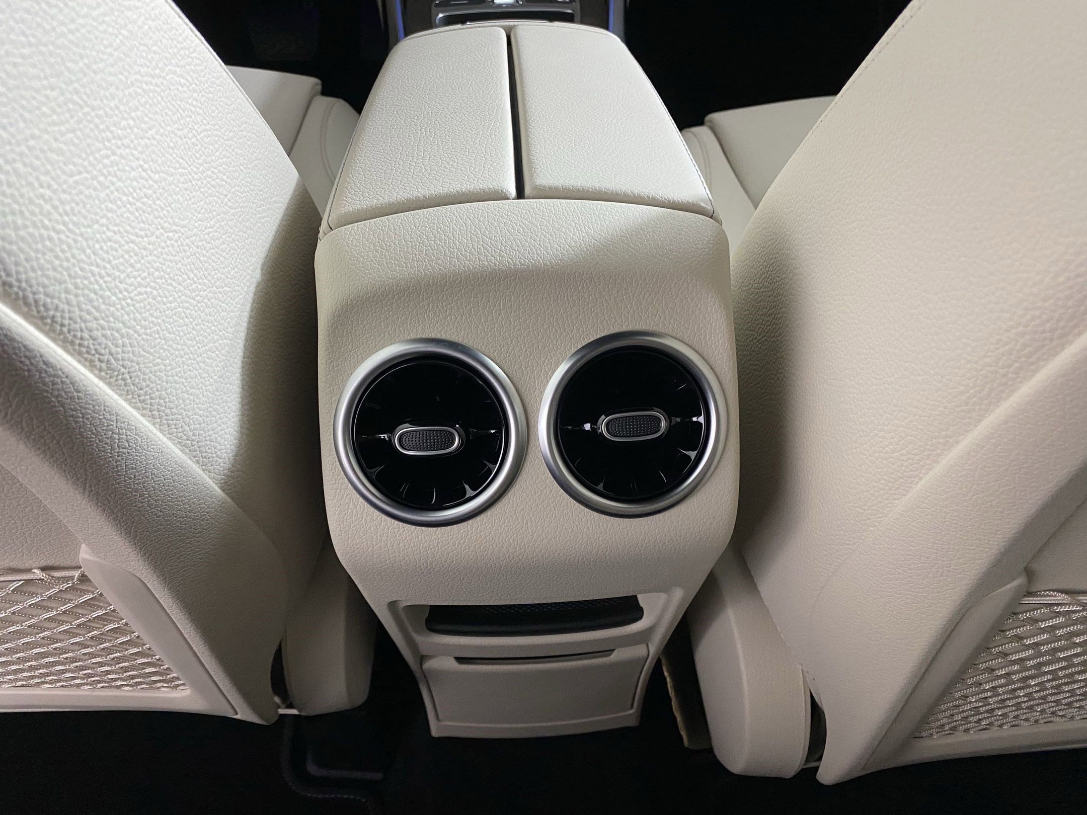 Certified 2025 Mercedes-Benz GLB 250 4MATIC image 27