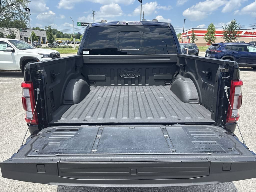 Used 2023 Ford F150 Raptor w/ Raptor Carbon Fiber Package AWD/4WD image 23