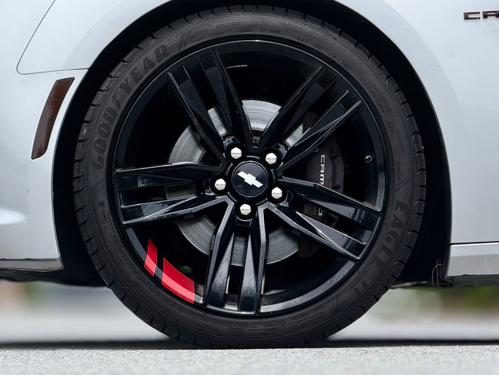 Used 2018 Chevrolet Camaro SS w/ Redline Edition RWD image 18