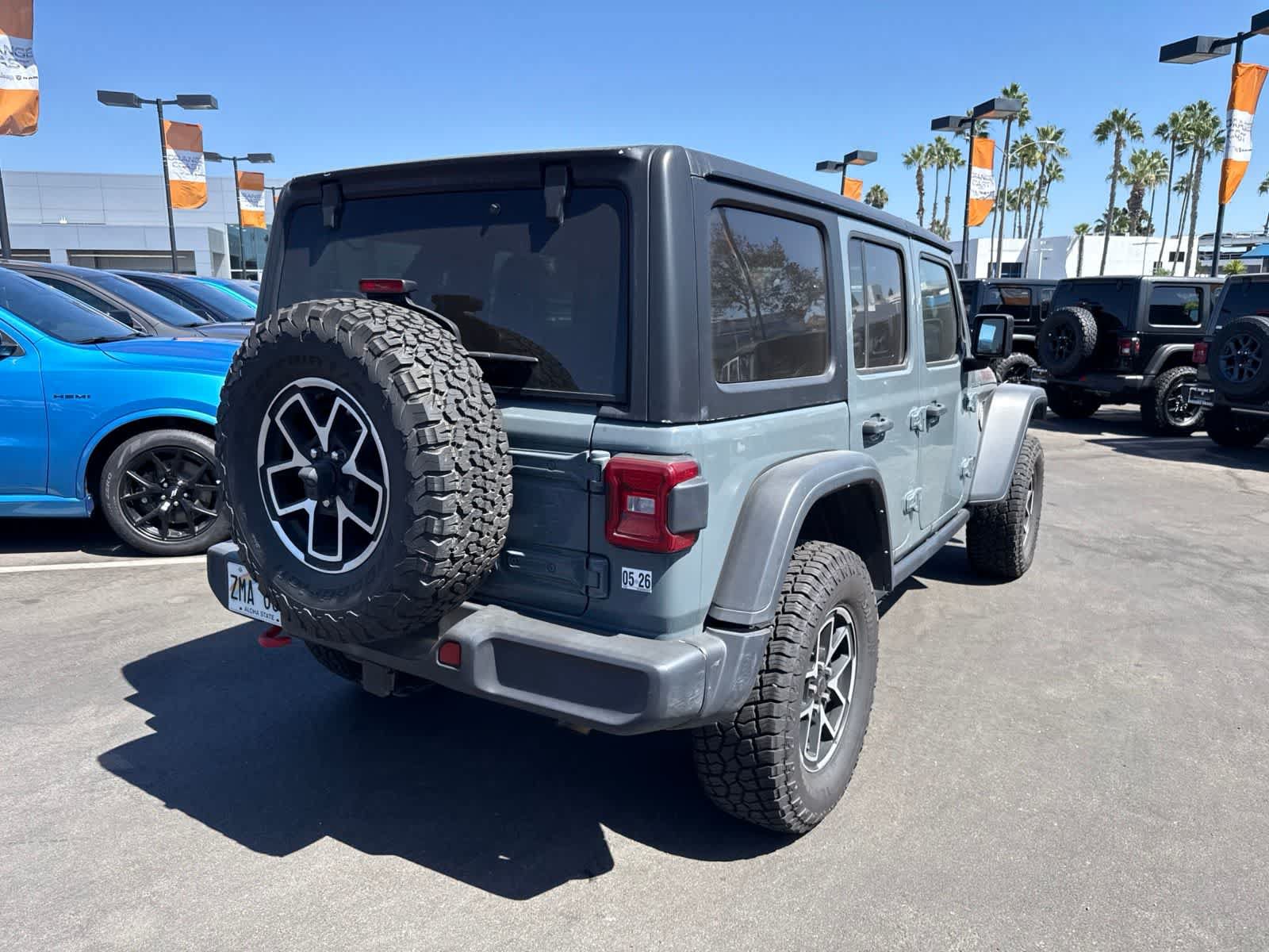 Used 2024 Jeep Wrangler Unlimited Rubicon AWD/4WD image 15