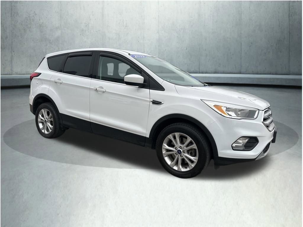 Used 2019 Ford Escape SE image 8
