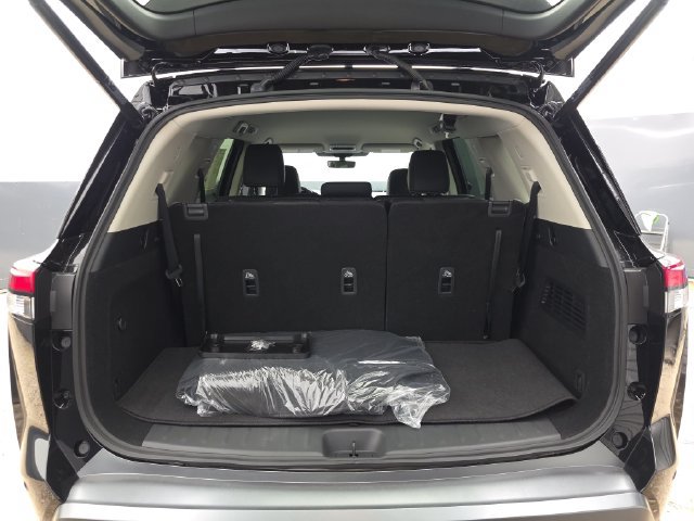 New 2026 Nissan Pathfinder SL w/ SL Premium Package FWD image 15